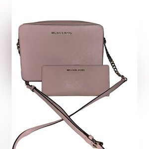 Michael Kors Purse & Wallet